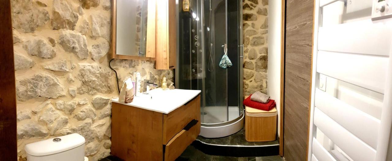 Appartement L'Huile Et L'Eau à Antraigues-sur-Volane Extérieur photo