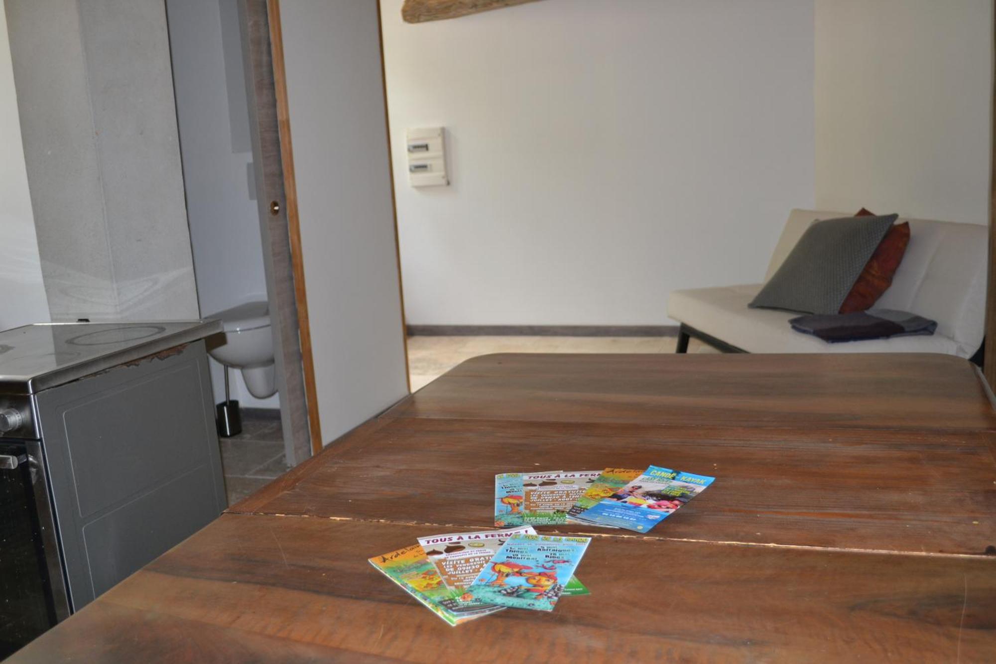 Appartement L'Huile Et L'Eau à Antraigues-sur-Volane Extérieur photo
