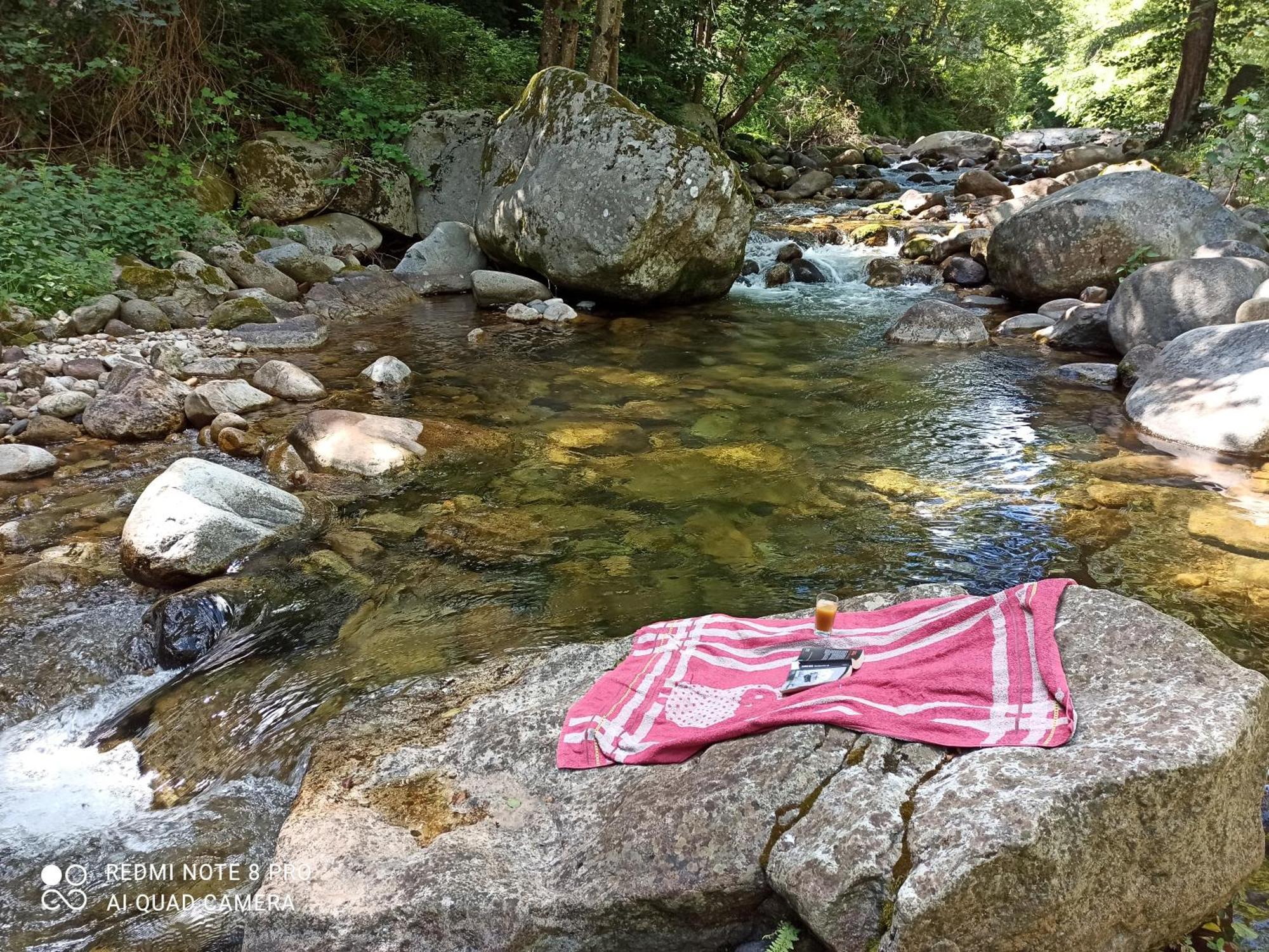 Appartement L'Huile Et L'Eau à Antraigues-sur-Volane Extérieur photo